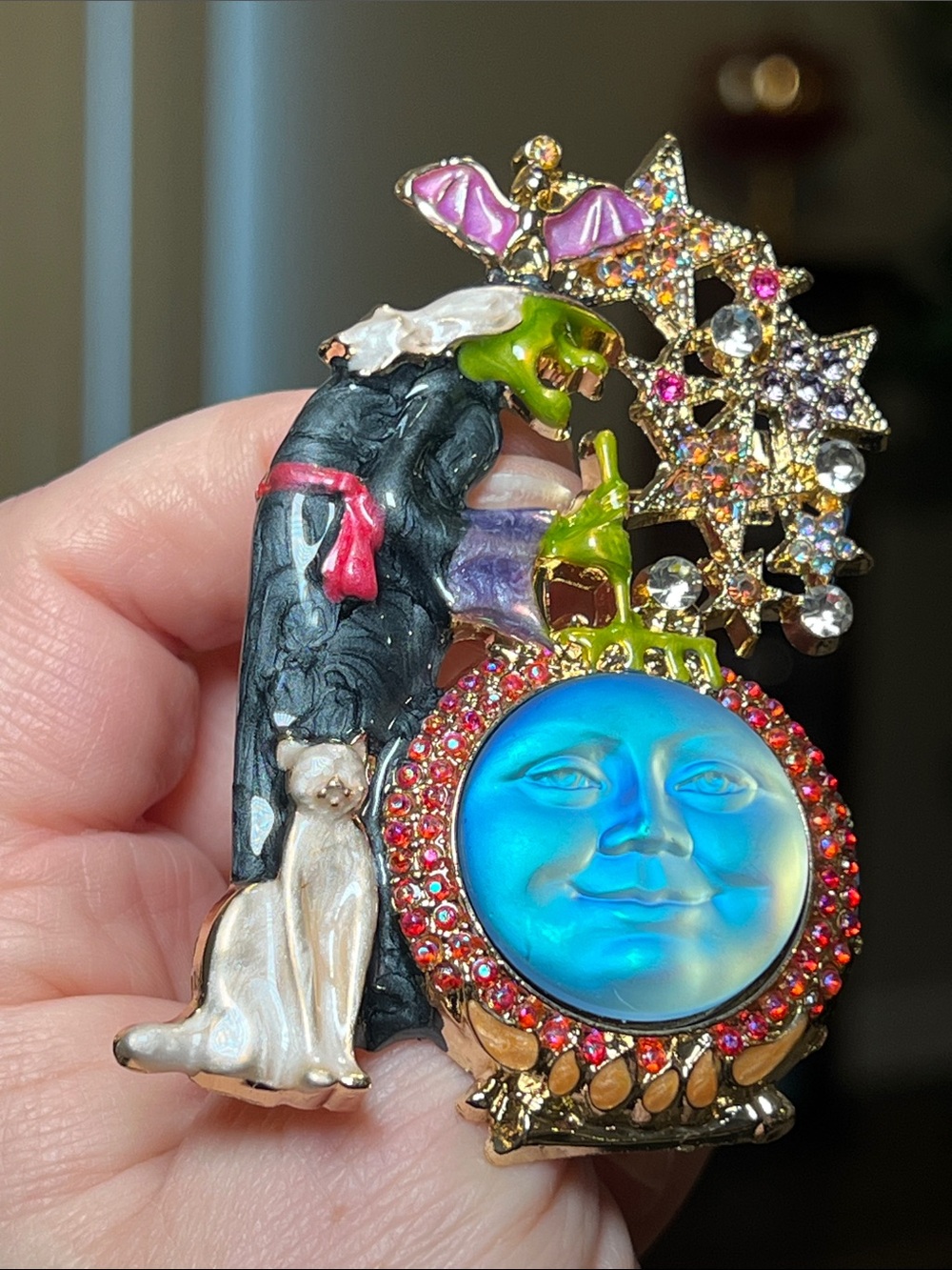 Whimsical Kirk’s Folly Style Halloween Enamel Witch Moon Face Brooch - Picture 4 of 8